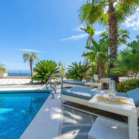 De Luxe A Cap-d'ail * Saint-Antoine (Alpes-Maritimes)