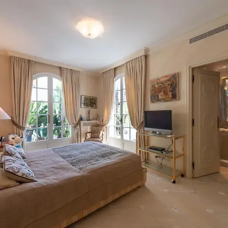 De Luxe à Cap-d'ail Villa